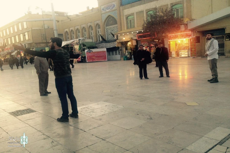 به مناسبت هفته ی بسیج تئاتر خیابانی "دیدار" اجرا شد. 2
