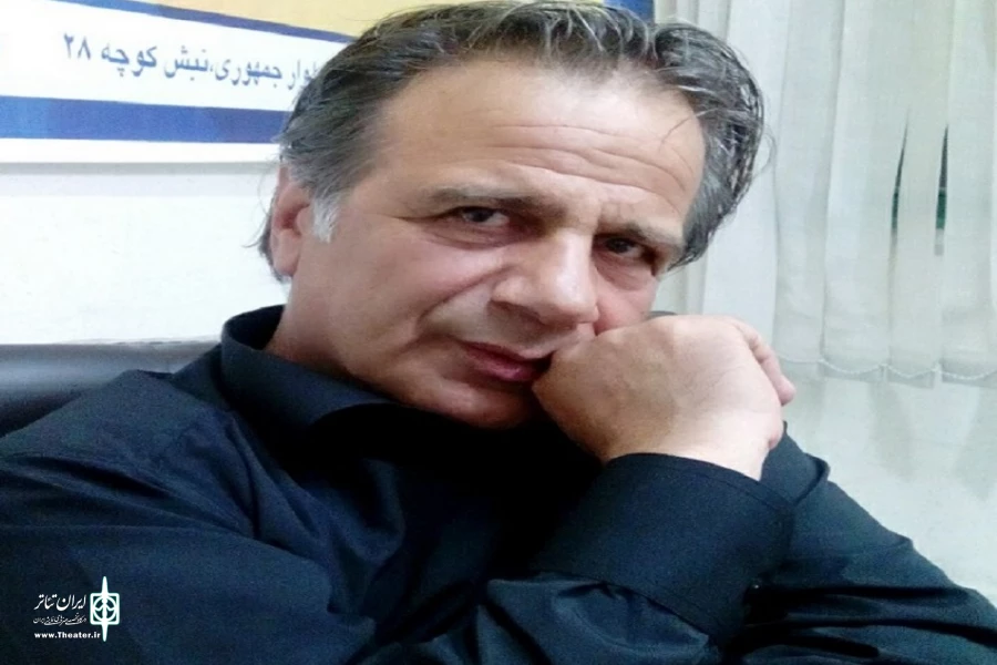 اصغر نوبخت/می توان به دور از جریان های نامربوط نفسانی به هنر مقدس رسید 2
