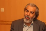 اجرای نمایش کمدی «مسافر» در قم 2