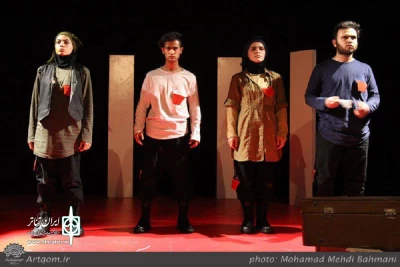 نمایش «هفت بچه یهودی» به بخش مسابقه جشنواره تئاتر ماه رسید
