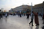 گزارش تصویری نمایش خیابانی «نان و نمک»