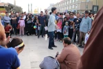 گزارش تصویری نمایش خیابانی «نان و نمک»
