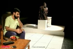 نمایش «کسی که مثل هیچکس نیست»