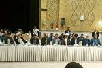 نشست وزیر فرهنگ و ارشاد اسلامی با فرهیختگان هنری استان قم  4