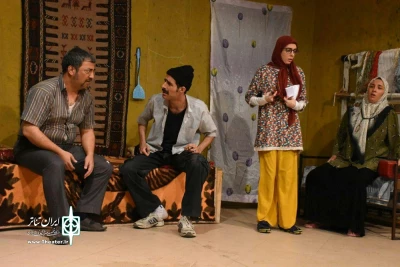 استان قم رتبه های برتر جشنواره سراسری تئاتر مهر کاشان را کسب کرد
