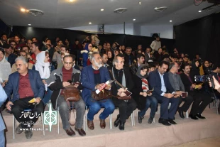 استان قم رتبه های برتر جشنواره سراسری تئاتر مهر کاشان را کسب کرد 4