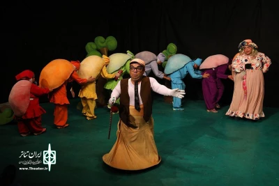 «پاهای خانم هزارپا» به جشنواره بین المللی تئاتر کودک و نوجوان راه یافت