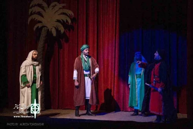 نمایش " مادر که می رود "
نویسنده : سید صدرا میرئی ، کارگردان : محمد یوسفی