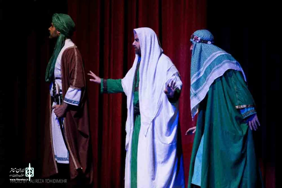 نمایش " مادر که می رود "
نویسنده : سید صدرا میرئی ، کارگردان : محمد یوسفی