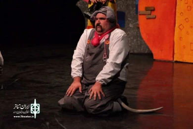 نمایش " یه دم و دو گوش "