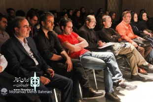همایش نمایشنامه‌خوانی انقلاب اسلامی در حوزه هنری قم برگزارشد 5