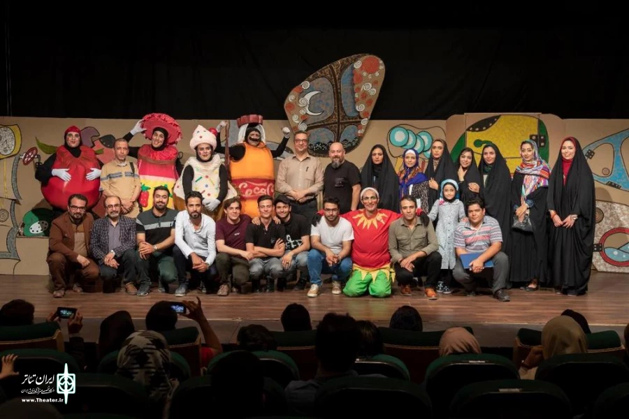 نشست آموزشی تئاتر کودک و نوجوان ، پس از آخرین اجرای نمایش سحروگامبالو در قم برگزار شد 9
