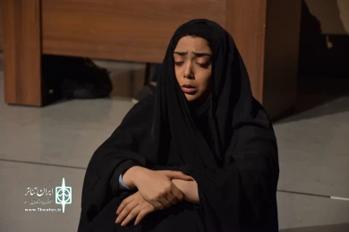 نمایش : قصه شبنمی که چشم می بست و آغوش می گشود /
کارگردان : علی صبوری  / عکاس : زهره خانی