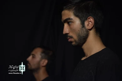 نمایش : وداع با اسلحه /
کارگردان : شاهین سلطانی / عکاس : زهره خانی