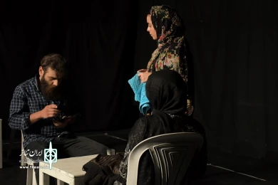 نمایش : اندولانت /
کارگردان : گروهی / عکاس : زهره خانی