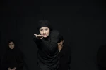 نمایش : بمانی رفتی ، بمانی رفته ای /
کارگردان : محمدرضا شاهمردی / عکاس : زهره خانی