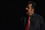 نمایش : پرواز به تاریکی /
کارگردان : داریوش پورآرین / عکاس : زهره خانی