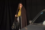 نمایش : راس ساعت پنج /
کارگردان : مهناز رودساز / عکاس : زهره خانی