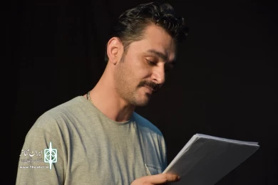 نمایش : حقایق درباره مهدی پسر غلام /
کارگردان : حسن محسنی / عکاس : زهره خانی