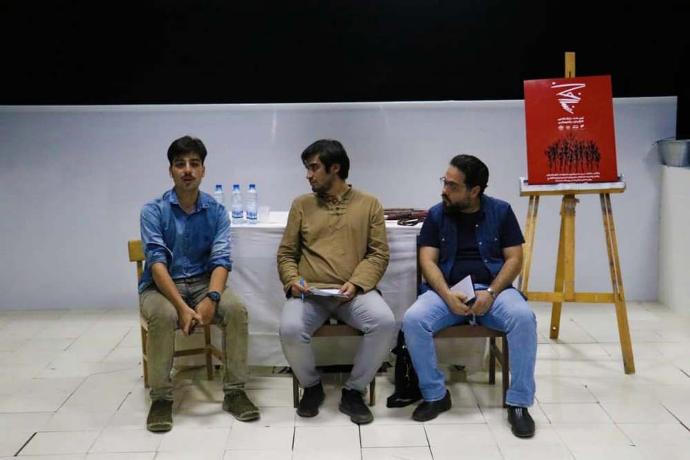 با حضور هنرمندان و علاقه مندان هنر نمایش

جلسه نقد و بررسی نمایش « غسال خان» در قم برگزار شد