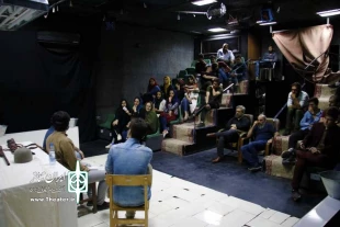 جلسه نقد و بررسی نمایش " غسال خان " در قم برگزار شد 2