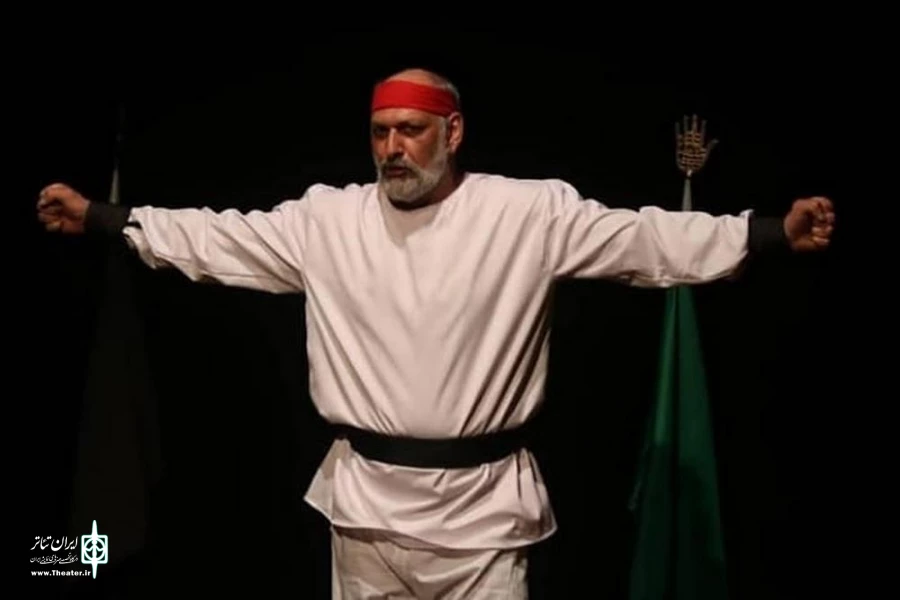 نمایش " هنگامه ای که آسمان شکافت " درخانه نمایش قم به اجرا درآمد. 3