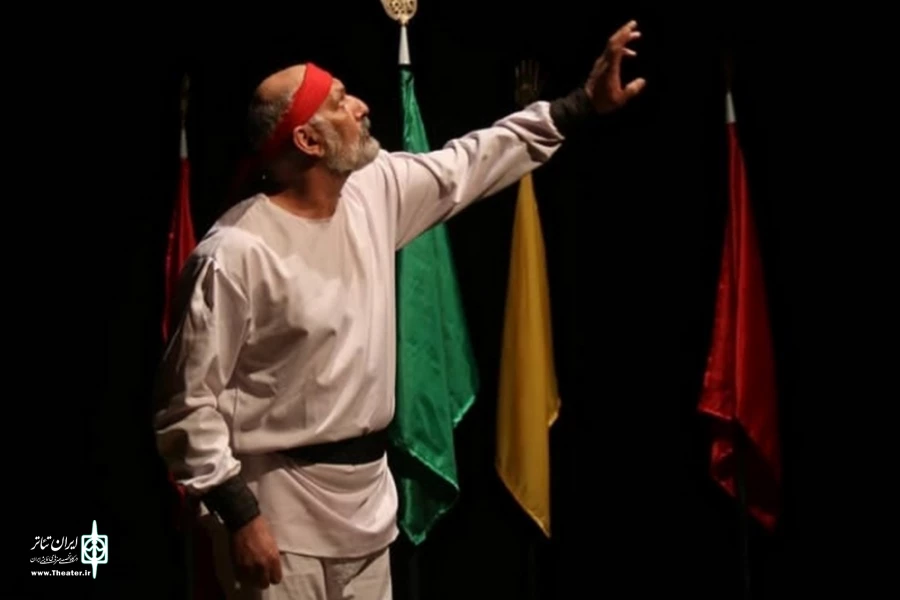 نمایش " هنگامه ای که آسمان شکافت " درخانه نمایش قم به اجرا درآمد. 6