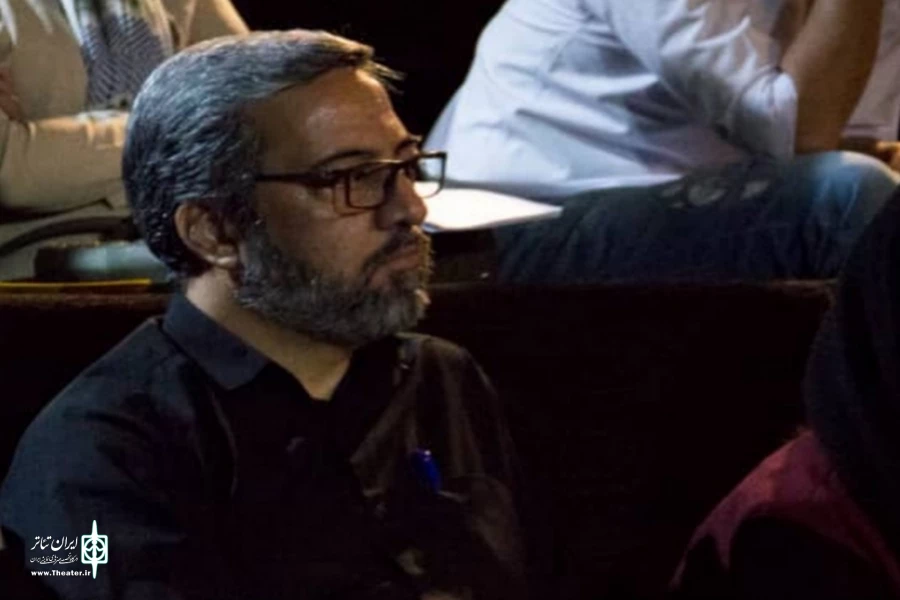 جلسه نقد و بررسی نمایش " مهندس واشینگ کلوز" برگزار شد 3