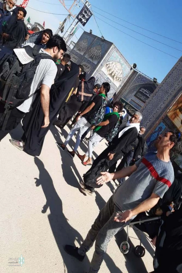 دو نمایش " آخرین معرکه " و " مسیر اشتباهی " در مسیر زائران در پیاده روی اربعین اجراشد 3