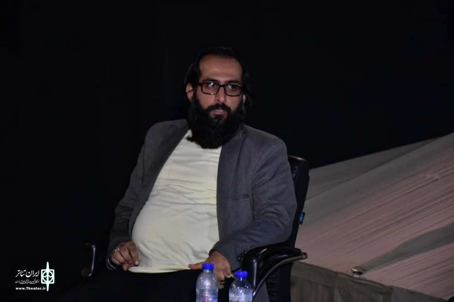 جلسه نقد و بررسی نمایش " امیر کبیر " در خانه نمایش  قم برگزار شد. 2