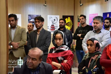 افتتاحیه نمایشگاه گزیده ای از پوسترهای تئاتر ایران/ رونمایی از پوسترهای بیست و یکمین جشنواره استانی تئاتر قم/اهدای گواهینامه های هنرجویان انجمن هنرهای نمایشی استان قم / 11 آبان 98