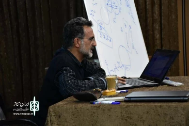 ورکشاپهای تخصصی بیست و یکمین جشنواره استانی تئاتر قم /آبان 98/باحضور دکتر علی عباسی .دکترفرهادمهندس پور.محمدامیر یاراحمدی . کوروش نریمانی و حسین پارسایی