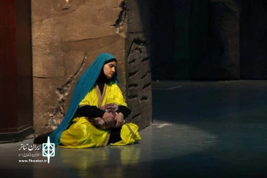 نمایش " خواهر عشق " / کارگردان : سیدمحمدجواد طاهری / اجرای عمومی / آذر 98 / تالار مرکزی قم