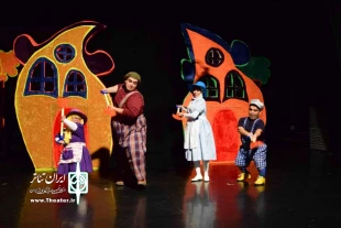 نمایش " هدیه سحرآمیز " در جشنواره تئاتر معلولین آفتاب پذیرفته شد. 4