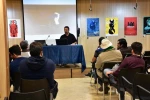 بالغ بر 1000 ساعت آموزش را برای حدود 300 نفر از هنرجویان وعلاقه مندان به هنر نمایش در سال 1398 داشته ایم. 4