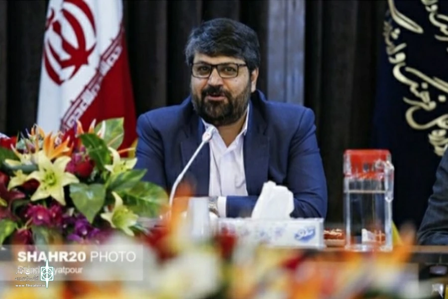 بنا به درخواست هنرمندان تئاتر و وضعیت آبی استان قم ، سالنهای تئاتر بازگشایی می شوند. 2