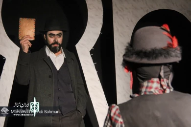 نمایش " خانه عروسک " / کارگردان : فاطمه عبدالله زاده / اجرای عمومی/ پلاتو سوره / دی و بهمن 99