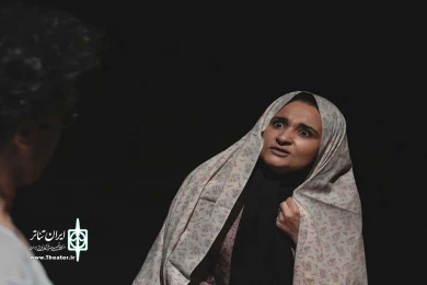 نمایش " اعترافاتی درباره زنان" / کارگردان : سید محمدجواد طاهری / اجرای عمومی/اسفند1399/خانه نمایش قم