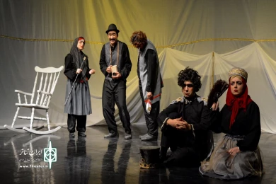 نمایش " شاعرانگی یک شازده شوربخت " / کارگردان : محمدرضا شاهمردی / اجرای عمومی / تیرماه 1400/خانه نمایش قم