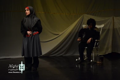 نمایش " شاعرانگی یک شازده شوربخت " / کارگردان : محمدرضا شاهمردی / اجرای عمومی / تیرماه 1400/خانه نمایش قم