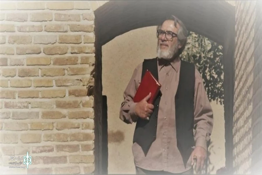 استان قم دو پیشکسوت نمایش رادیویی را از دست داد. 2