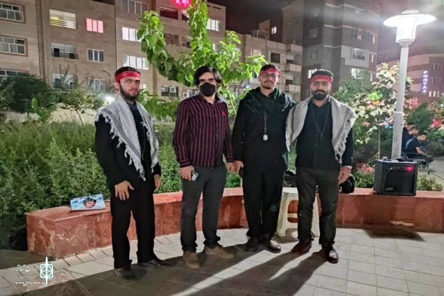 نمایش خیابانی سرباز سردار به کارگردانی هومن پیری در قم به اجرا در آمد. 2