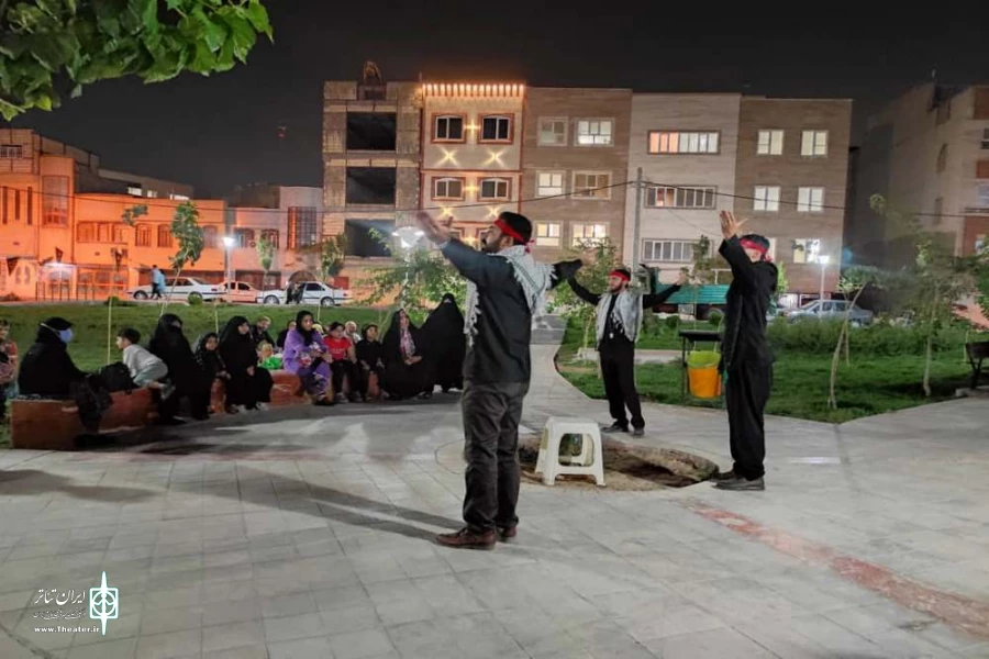 نمایش خیابانی سرباز سردار به کارگردانی هومن پیری در قم به اجرا در آمد. 3