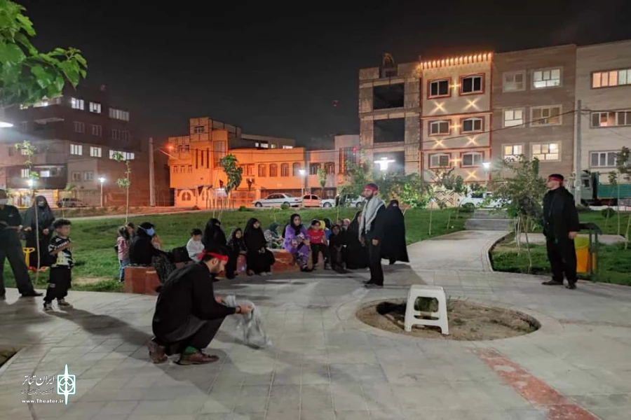 نمایش خیابانی سرباز سردار به کارگردانی هومن پیری در قم به اجرا در آمد. 5