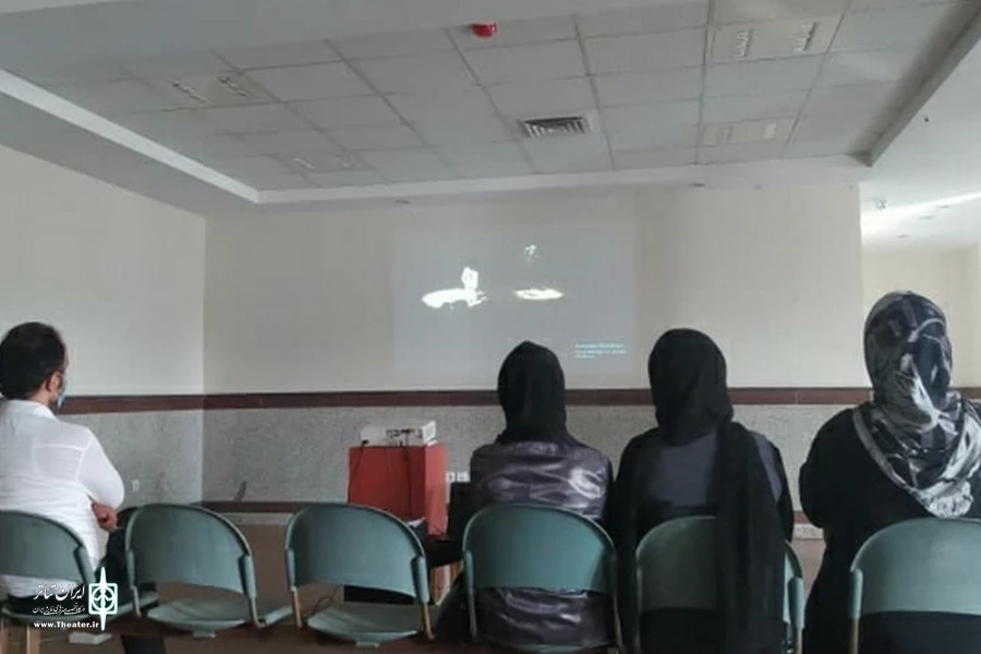 کارگاه " شناخت وظایف یک کارگردان در مراحل مختلف اجرا " با حضور استاد محمدرضا آزاد برگزار شد. 2