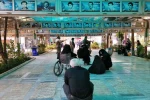 نمایش خیابانی مهندس مین به کارگردانی محمدرضا پیغمبری در قم به اجرا در آمد. 3