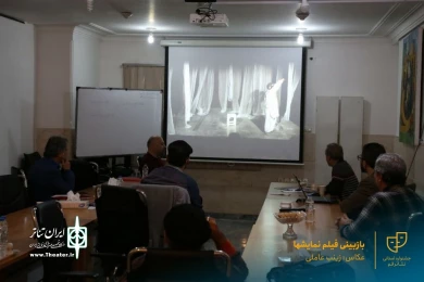 بازبینی فیلم نمایشهای بیست و دومین جشنواره استانی تئاتر قم / آبان 1400