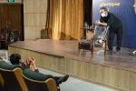 ورکشاپ کارگردانی حمید پورآذری در حاشیه برگزاری بیست و دومین جشنواره استانی تئاتر قم / 5 آذر 1400 / تالار فرهنگ و هنر شهر قم