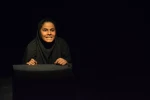 بازیگر حین اجرا مانع‌ فکری ندارد، به‌نوبهٔ خود بخوبی از بدن، میمیک و بیانش بهره می‌برد 7