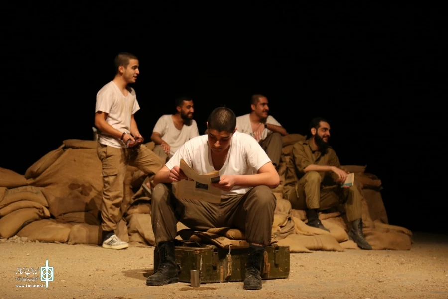 سکوت شخصیت‌ها تنها در افعال پاره پاره‌شان موجود‌است 6